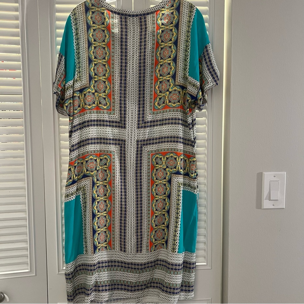 Democracy Geometric Print Split Collar Lightweigh… - image 3